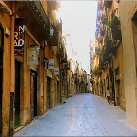 La Nau Rooms Tarragona Exteriör bild